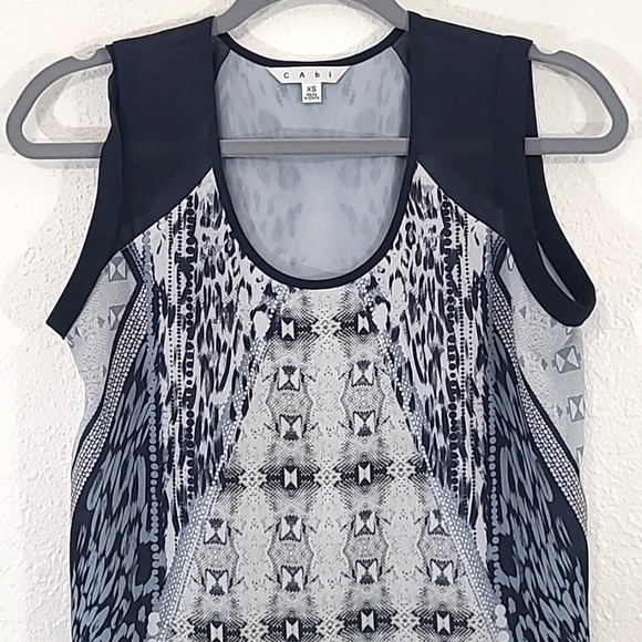 CABI Sleeveless Patterned Lightweight Blue/Gray Tunic Top, size XS - Picture 2 of 7